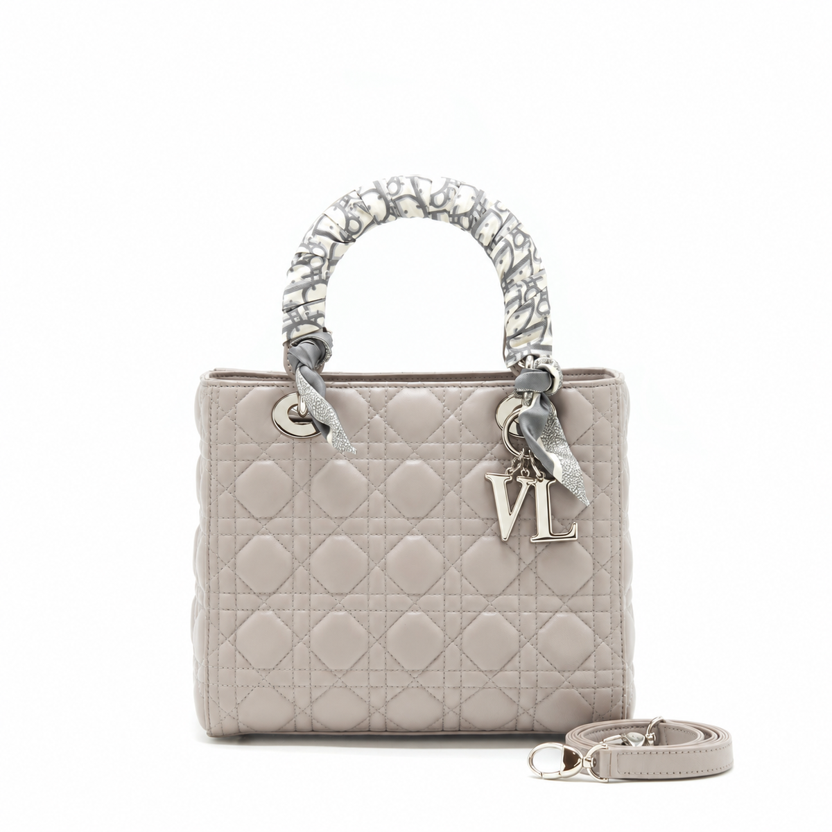 LADY MEDIUM LAMBSKIN GREY